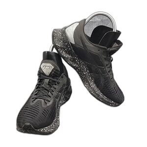 ASICS Women’s Novablast 4 Black Running Shoes